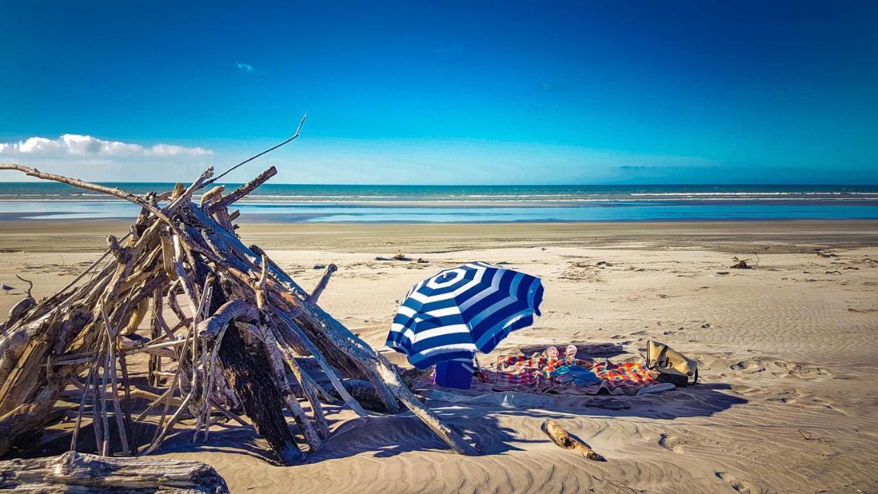 Carters Beach Seaside Accommodation エクステリア 写真